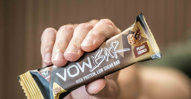 Protein Bars vs Protein Powders: Choosing the Best Option for Your Fitness Goals